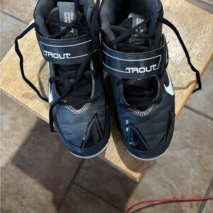 Nike Trout Kids Black and White Cleats